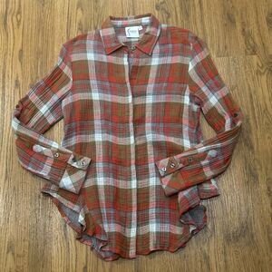 Finley Shirt Womens Medium Kings Road Plaid Red Gray Green Cotton Button Down